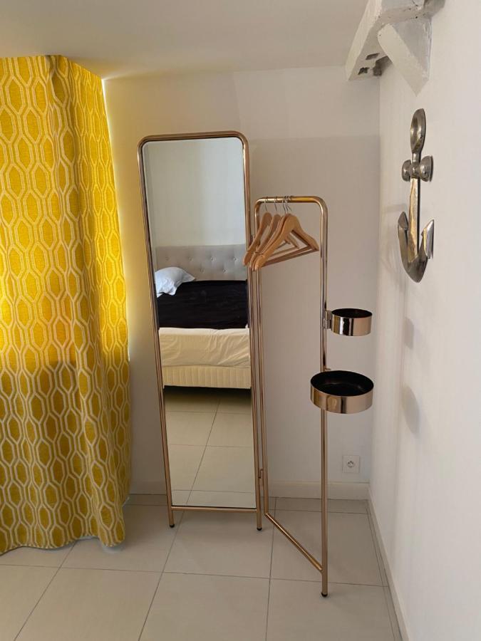Chambre D'Hotes Du Carre Des Arts Онфлер Екстер'єр фото